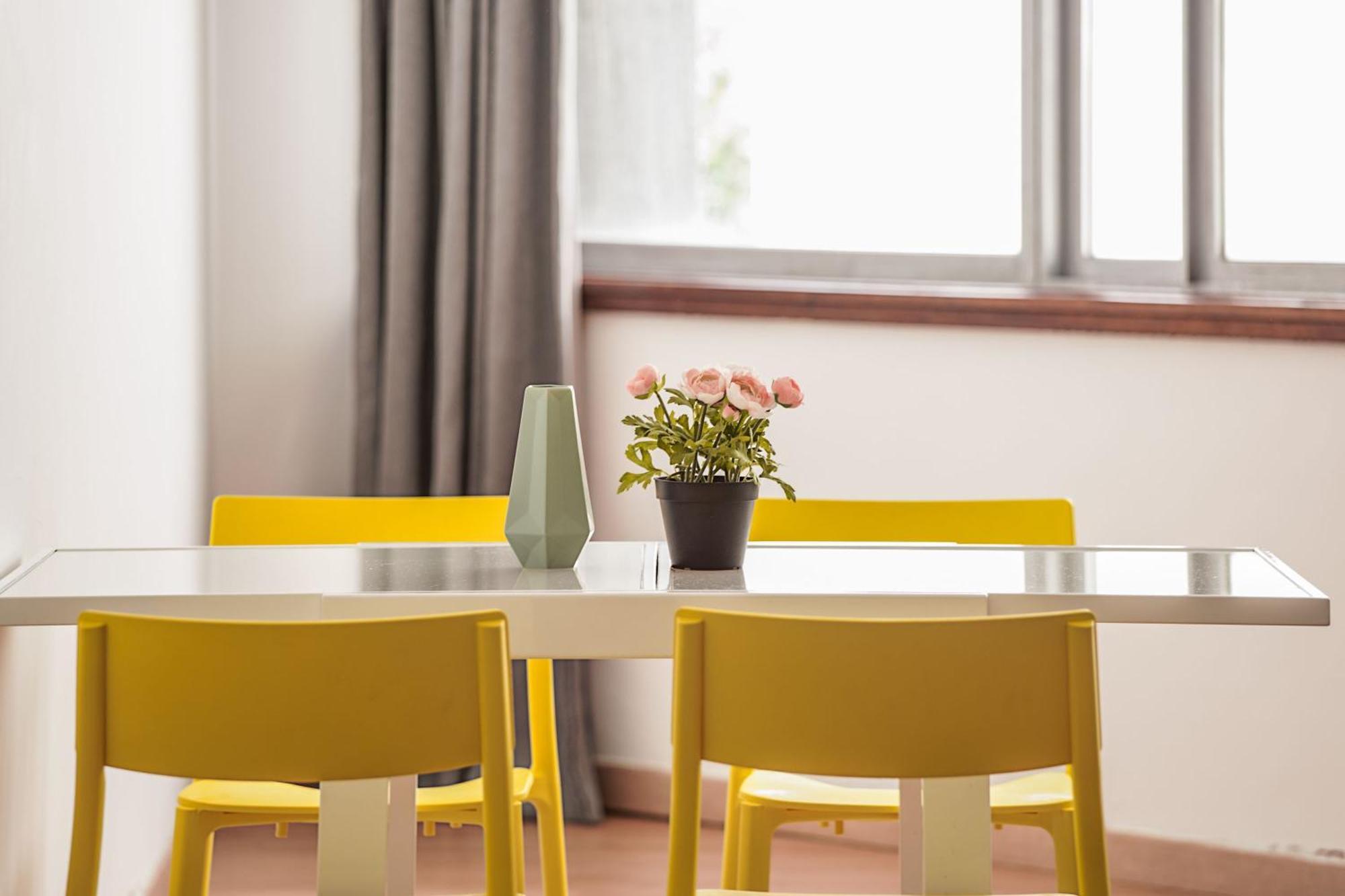 Travel & Live Aliados Apartment Porto Bagian luar foto