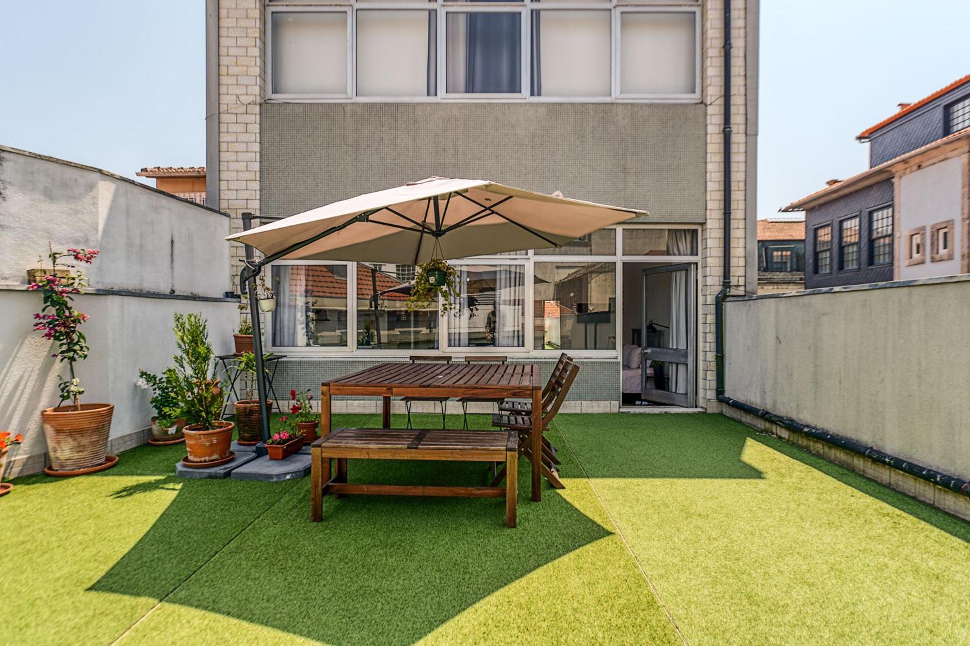 Travel & Live Aliados Apartment Porto Bagian luar foto