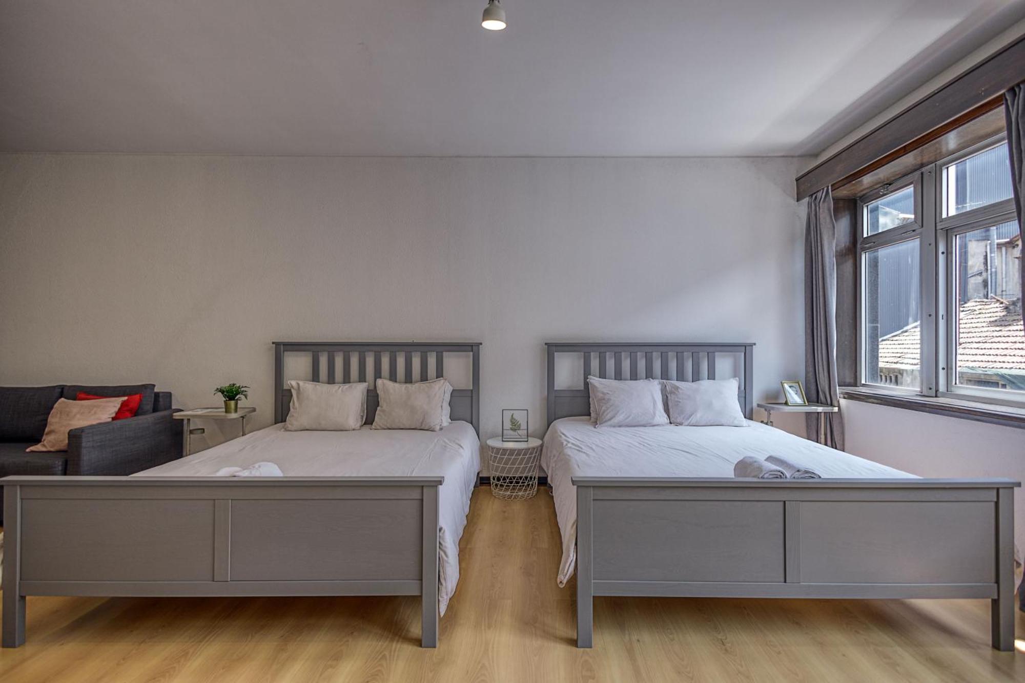 Travel & Live Aliados Apartment Porto Ruang foto