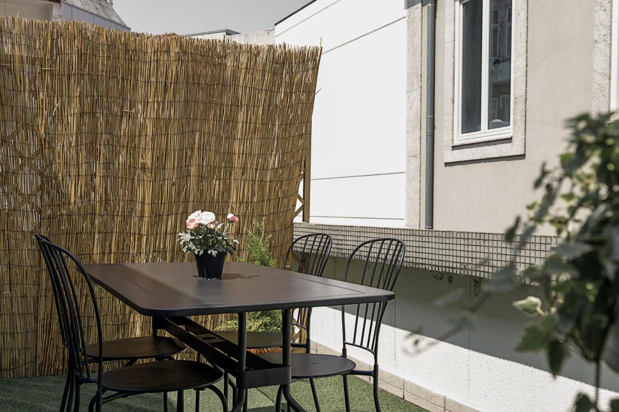 Travel & Live Aliados Apartment Porto Ruang foto
